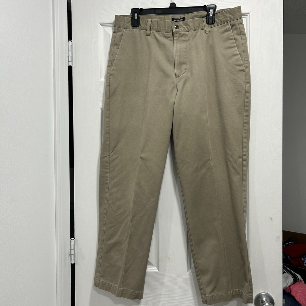 Dockers Chinos Khakis Pants Mens 36 x 30 No Wrinkle Twill‎ 100% Cotton EUC